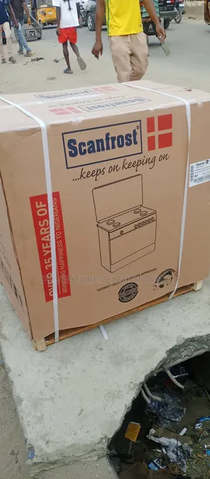 90*60 Cm, Scanfrost 5 Burner Gas Cooker, Grill and Oven.