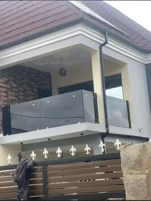 Glass Barricade