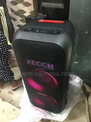 Lg Xboom Go Extreme Powerful Speaker With Mic/Guitar Input