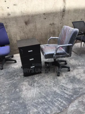 Mini Table for Small Office