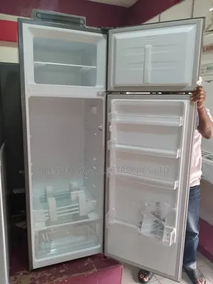 Hisense 240L Double Door Fridge Energy Saving Fast Freezing