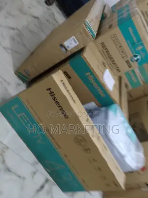 Portable Hisense 43" LED TV
