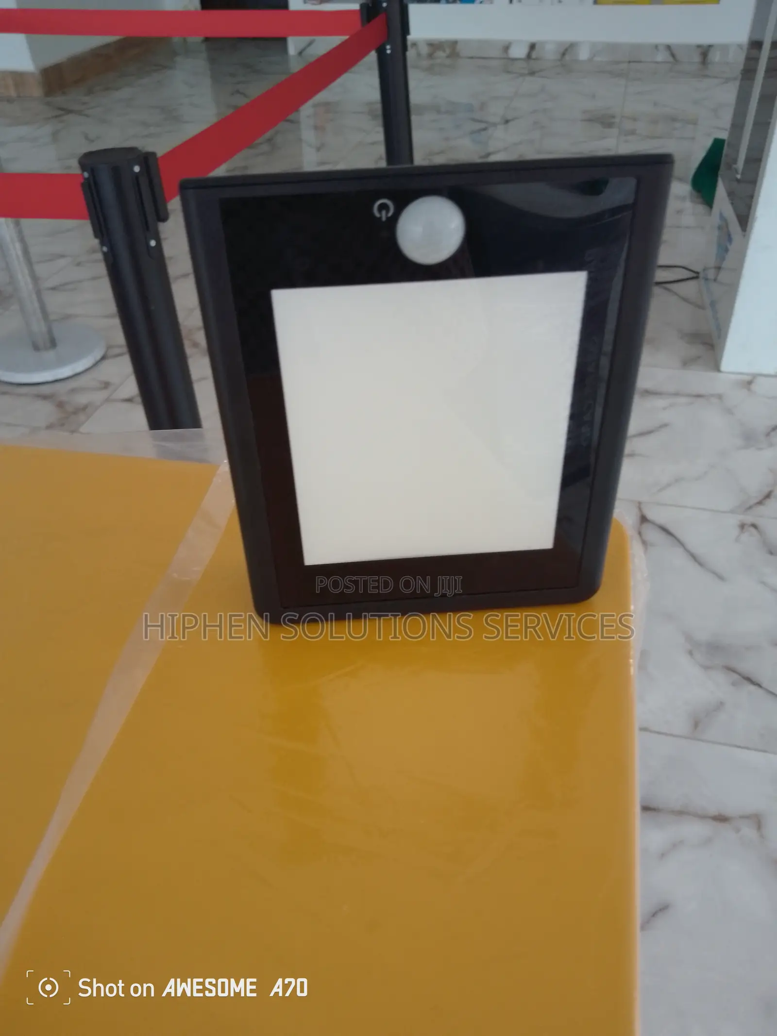 Portable Solar Powered Motion Sensor Light