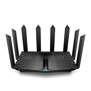 AX7800 Tri-Band 8-Stream Wi-Fi 6 Ruter