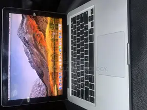 Laptop Apple MacBook Pro 2011 8GB Intel Core I5 HDD 500GB