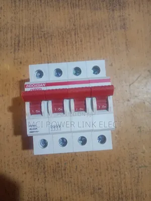 4 Pole Breaker / 3phase Prepaid Meter Main Switch/Breaker