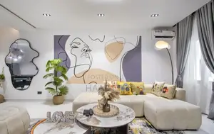 White Aesthetic 2 Bedroom With Snooker and Ps5