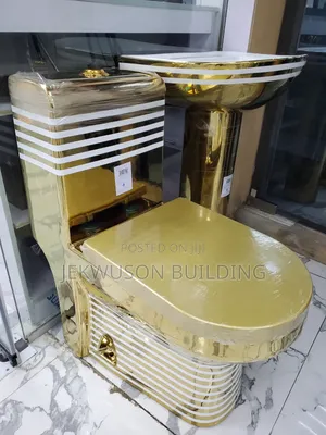 Gold and White Wc Toilet Set
