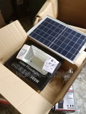 Brand New Solar Floodlight With Remote Control