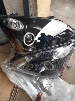 Headlamp for Lexus Rx330 2008