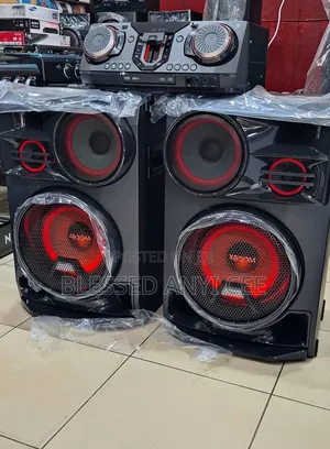 Heavy Duty Lg Xboom 3500w Powerful Sound Bluetooth Usb