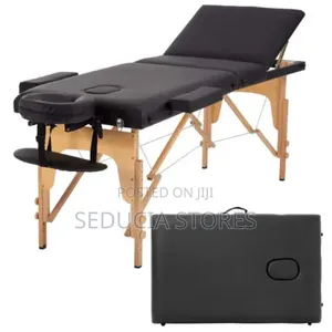 Wooden Foldable Massage Bed For Spa And Makeup Sessions