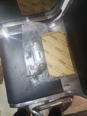 Kick Starter 2tr Toyota Prado 2008-2018