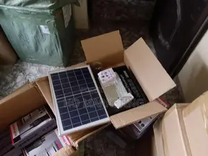 The Brand New 300W Floodlight Solar Panel With Remote