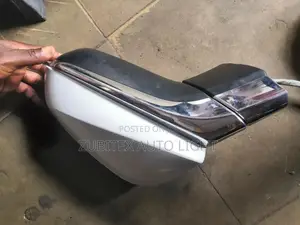 Complete Set Side Mirror NX200T 2016 Model