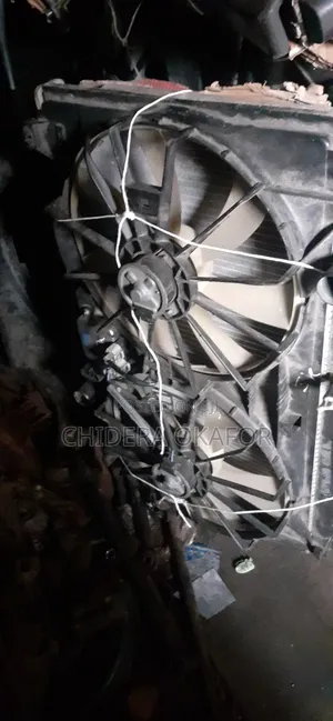 Radiator and Fan and Condenser for Gs 350 / 208