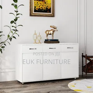Side Board