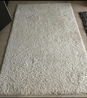5 By 7 Center Rug