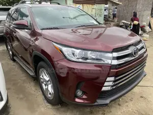Toyota Highlander 2014 Red