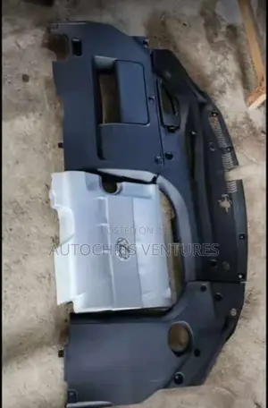 Complete Engine Cover for Rx 350