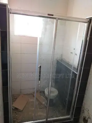 High Quality 8mm Shower Door
