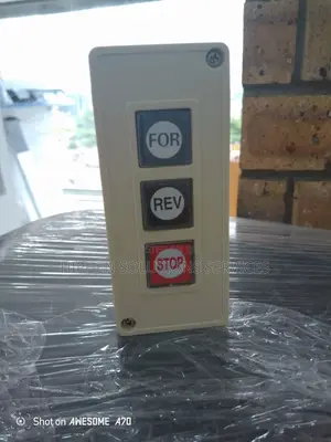 3 Way Push Button Switch, for Eot Crane