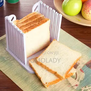 Plastic Bread Slicer Maker