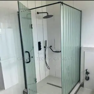 Standard Glass Shower Cubicle