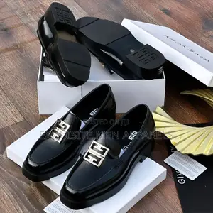 Wet-looks Givenchy Dinner Shoes For Men