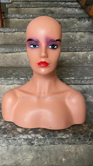 Plastic Mannequin Head With Shoulder