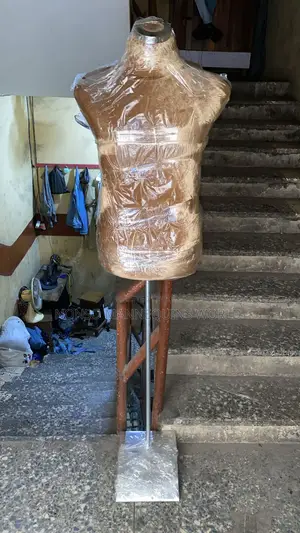 Male Body Form With Metal Base And Adjustable Height