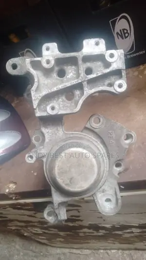 Gear Box Mounts Nissan Rogue,Xrail,Qashqai 2010/2012 4plug