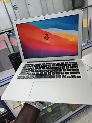 Laptop Apple MacBook Air 2015 4GB Intel Core I5 SSD 128GB