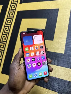 Apple iPhone 11 Pro Max 64 GB Gold