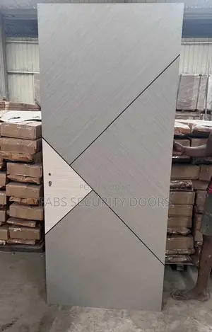 900m by 7ft Wooden Door