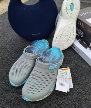 Plain Quality Crocs