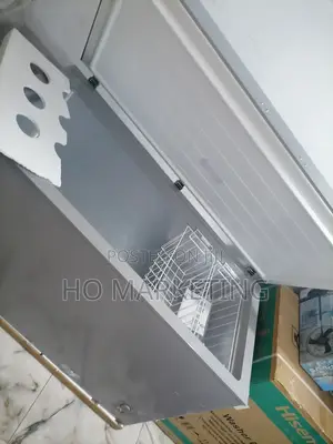 Brand New Hisense 420L Chest Freezer {Fc-55dd}