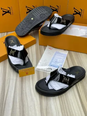 Louis Vuitton Quality Slides