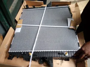 Range Rover Lr3 Radiator