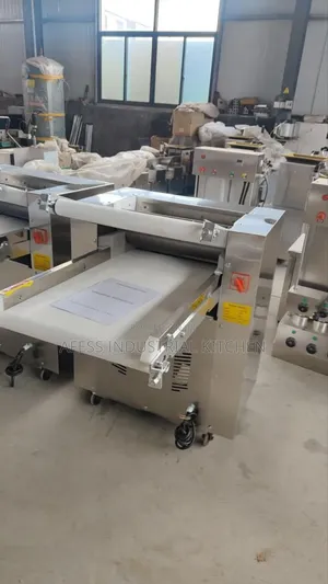 Dough Moulder