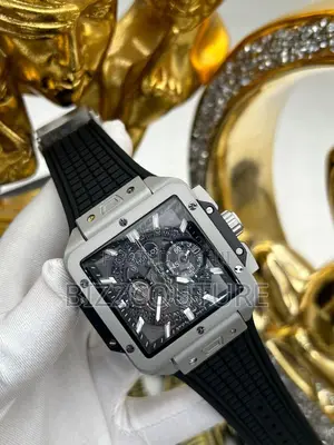 Original Hublot Mechanical Black Rubber Strap Watch in Store