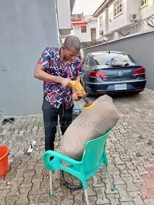 Couch  Washing
