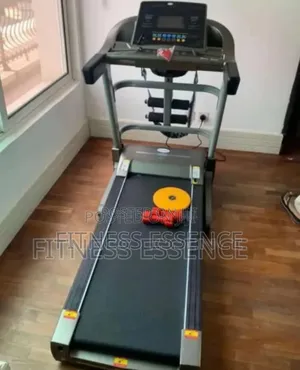 High Standard 3hp Treadmill With Incline #899