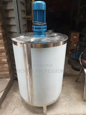High Quality Industrial Liquid Mixer 400L