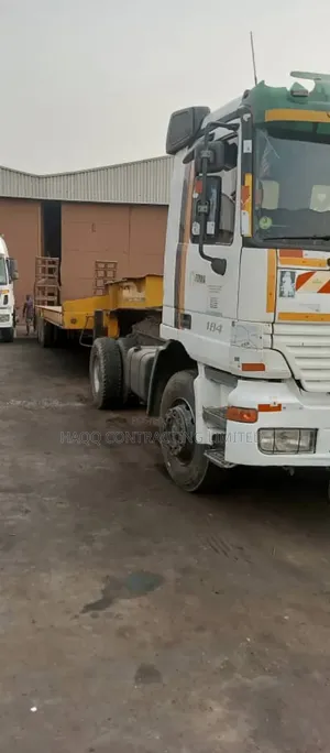 Low Bed for Hire