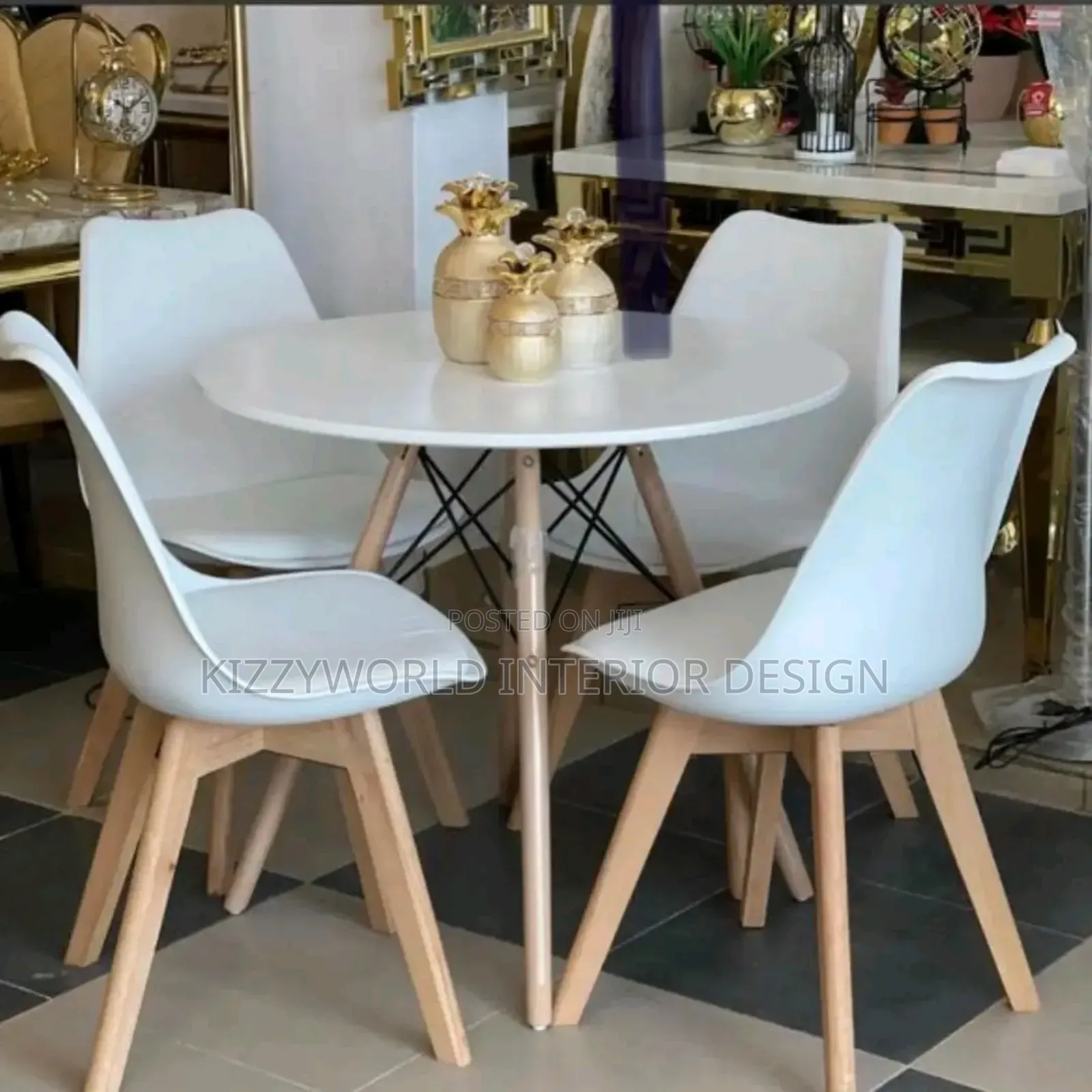Gardening Dinning Table.