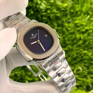 Original Patek Philippe Geneve Silver Chain Watch in Store