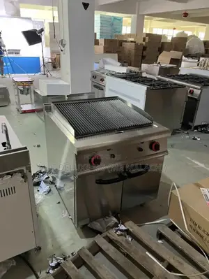 Lava Rock Grill With Cabinet / Industrial Gas Chargrill