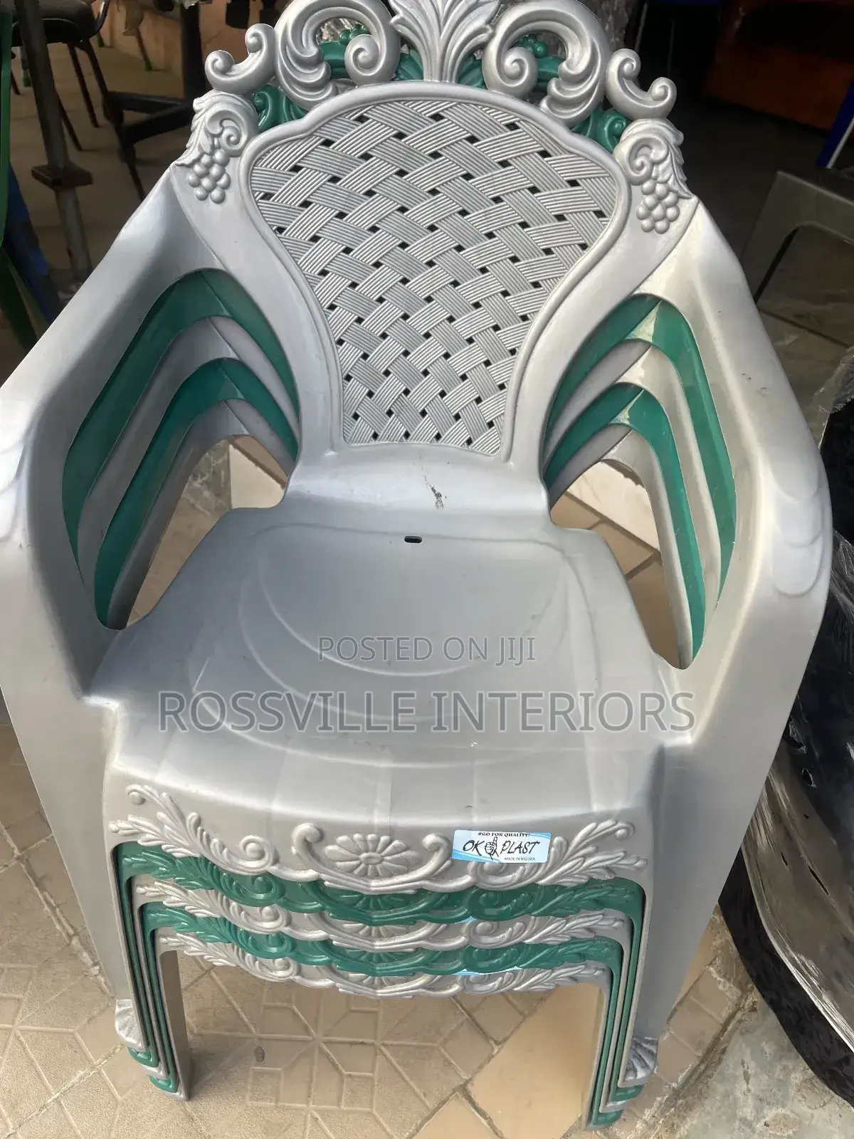 Royal Plastic Chair