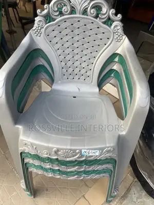Royal Plastic Chair